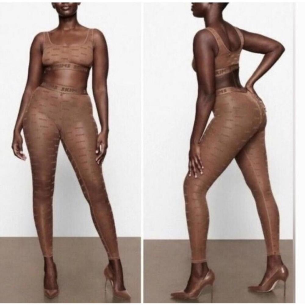 NWT SKIMS After Hours Leggings